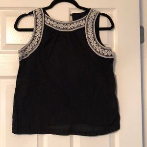 Black Old Navy tank top